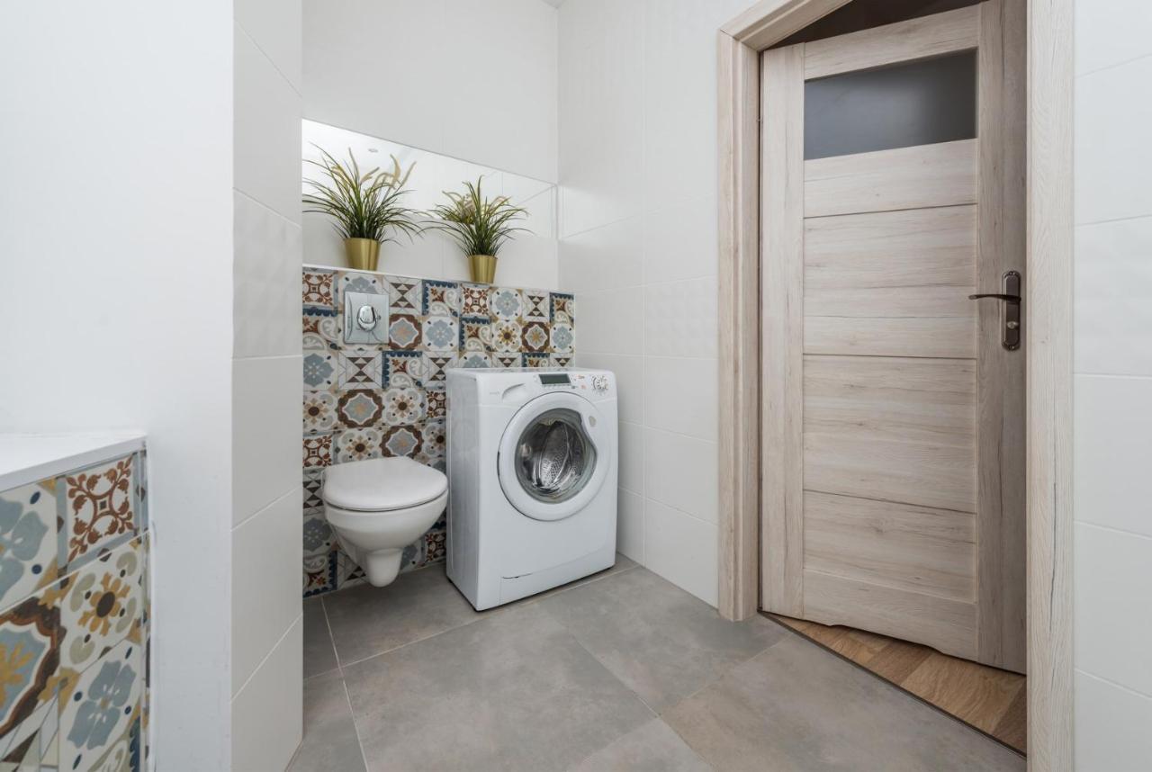 Hello Apartments City Center Of Old Town 3 Bedrooms Art & View 格但斯克 外观 照片